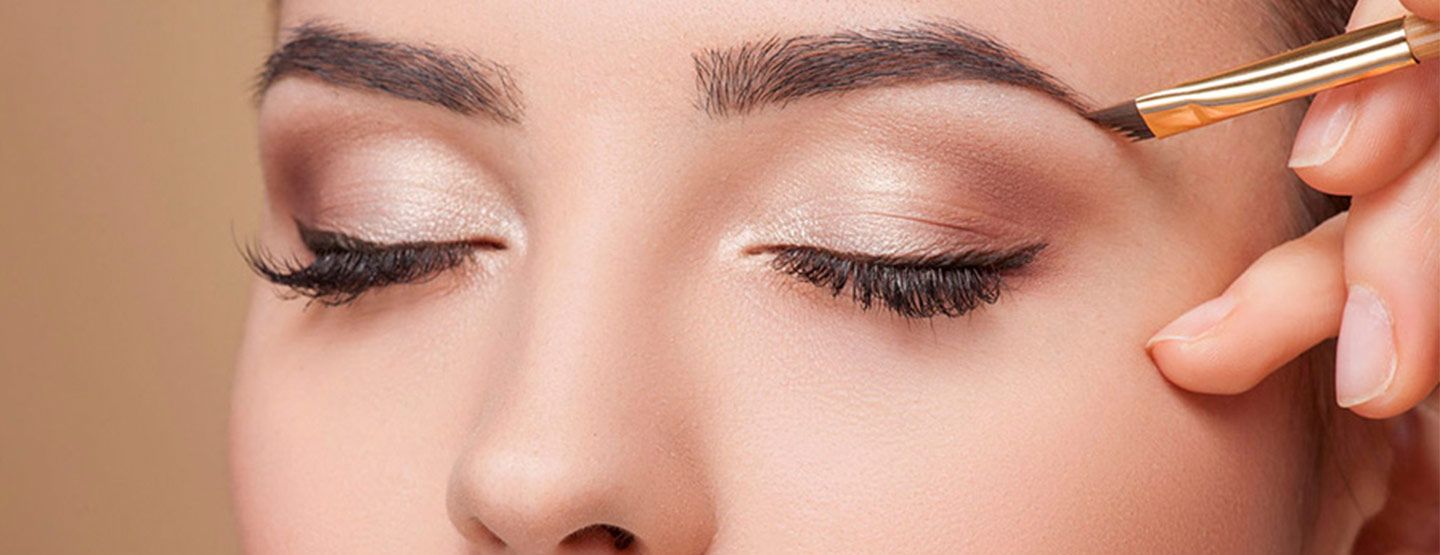 Design de Sobrancelhas, Brow Lamination, Alongamento de Cílios em Blumenau – SC - Banner #2