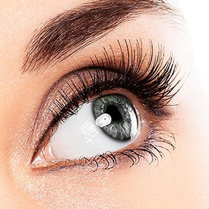 Serviço de alongamento de cílios em Blumenau - SC - Jaqueline Rebêllo